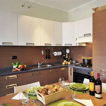 Sleeps 6 Pool * Pianello Del Lario